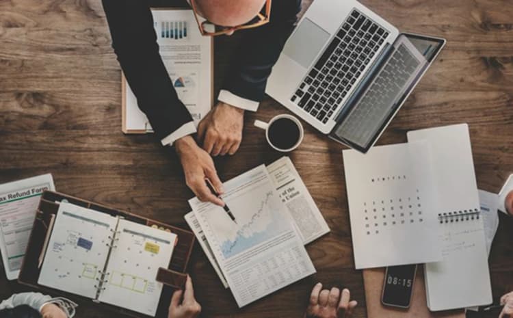 Why Every MBA Student Should Master Business Analytics in the Digital Age?