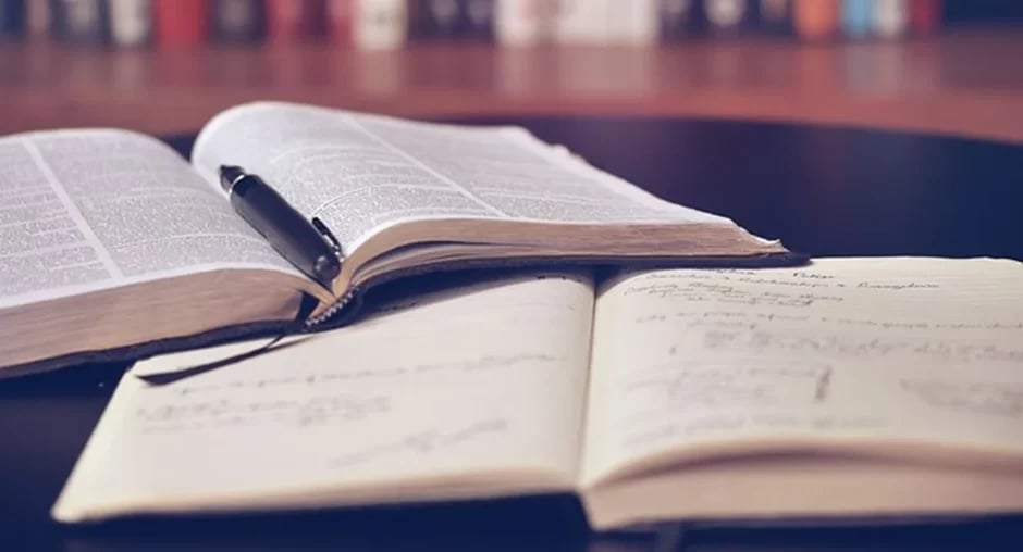 6 Smart Ways to Choose the Right University in 2025