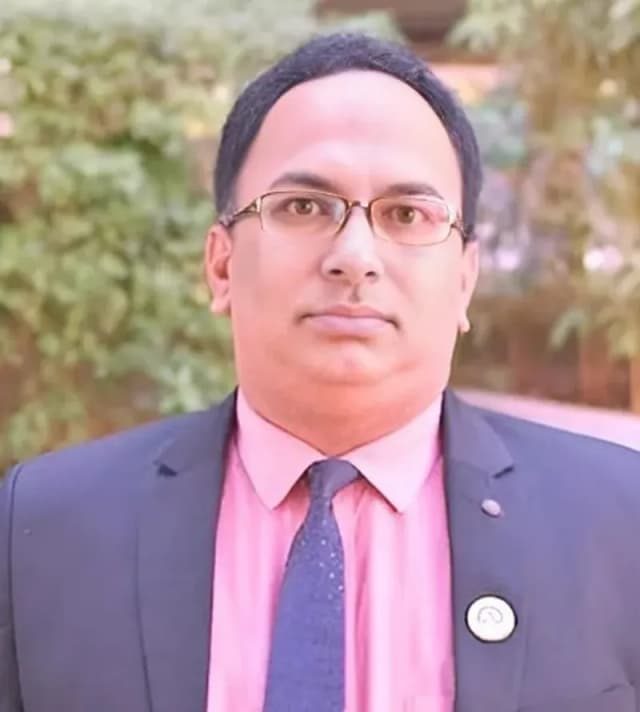 General-Management_Dr.Mahesh-Mangaoankar