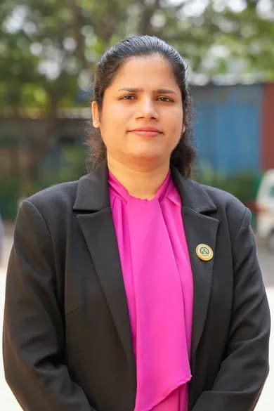 Mrs-AnjaliNaik-02982